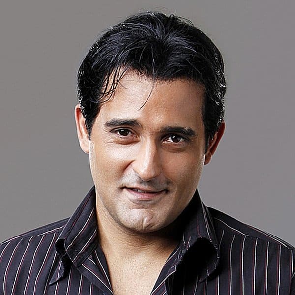 Akshaye-khanna-13377
