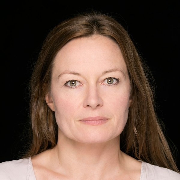 Catherine-mccormack-13377