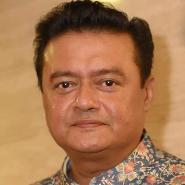 Saswata-chatterjee-13377